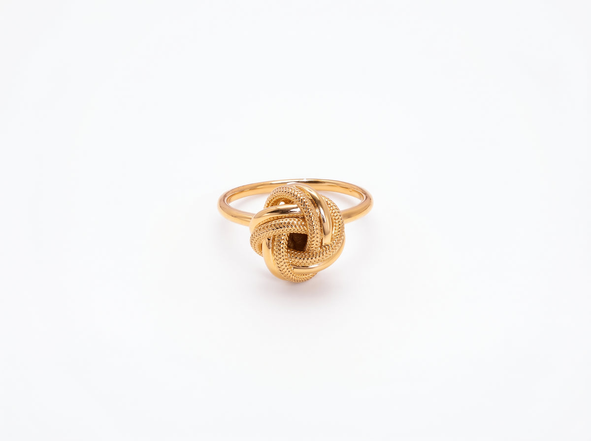 Eternal Knot Ring