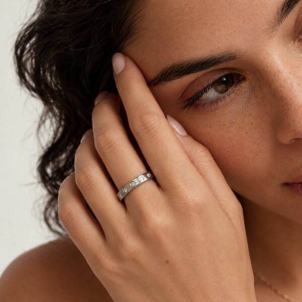 Wholesale 925 Sterling Silver Six Stone Rhodium Plated Ring - Model