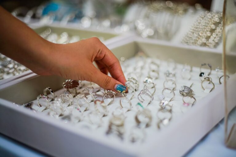 A full tray of 925 sterling silver rings representing minimum order quantity of 10 pieces